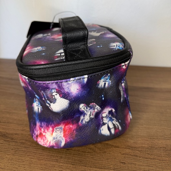 Loungefly Star Wars Galaxy Print Vanity Train Case w/ Mirror Torrid Exclusive - Picture 4 of 12